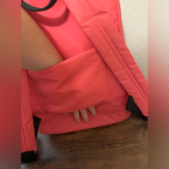 CALPAK luka 15L backpack watermelon - Picture 3 of 8